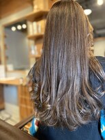 ダブル(W)&nbsp;グレージュcolorロングスタイル