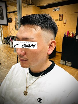 アルファベットシーガム(C gam) ちょい悪スキンフェード