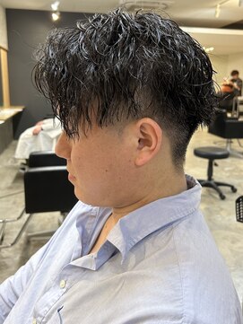 ニアウ 伊勢崎連取店(Niau) メンズマッシュパーマツイストスパイラルパーマ波巻きパーマ