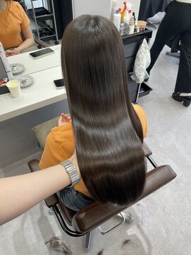 コア 梅田茶屋町店(Core) 髪質改善＊大人かわいいヘア＊美髪のススメ【Core梅田】