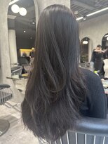 シティ(CITY)&nbsp;ダークグレージュカラー×ロングレイヤーカット【CHICA】