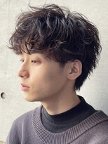 リット バイ フィフス 天文館店(Lit. by fifth)&nbsp;波巻きパーマメンズマッシュセンターパートツイストパーマ30代