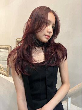 ジーナ オモテサンドウ(XENA) ボルドーカラー×韓国×レイヤーカット（表参道）