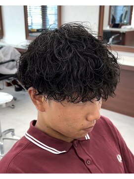 ザ ワンアンドオンリー シズオカ(The one and only. Shizuoka) 波巻きパーマ