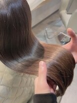 ララルーモ 渋谷公園通り店(LaLarOomo)&nbsp;大人女性30代40代向けさらさらストレート