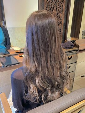 ヘアリゾート粋 ティガ 池袋店(tiga) 髪質改善/艶髪/巻き髪ロング/透明感ブラウン