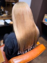 アオゾラヘアーナ ミキザカ アンド パレード(AOZORA HAIR namikizaka＆parade) ブロンドカラー 美髪 ケアブリーチ 艶トリートメント 艶髪 20代