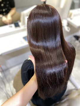 ラメール(MAISON LA MER) 《AYAKA》艶髪ラベンダーグレージュカラー
