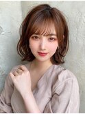 韓国風レイヤー/外ハネくびれ/ミディアムレイヤー/ぱっつん前髪