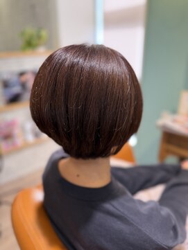 ルアナ(Luana) ショートボブ