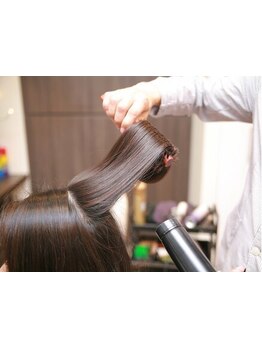 【新宿3丁目徒歩1分】自然×透明感！贅沢オーガニックで叶える、大人のための上品グレイカラー＊