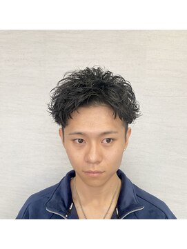 刈り上げルーズショート