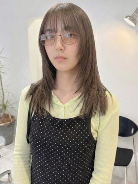 ローレンジウ(LOREN JU) ミディアムヘア/暗めカラー/グランマッシュ/名駅/レイヤーカット