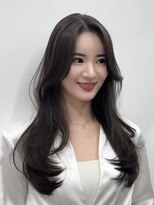 ブラン(Blanc Aoyama) ロング/レイヤーカット/顔まわりカット/ブリーチなし/グレージュ