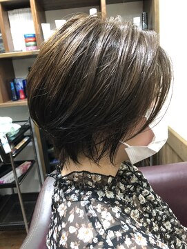 リリーズ(Lily's) くびれショート