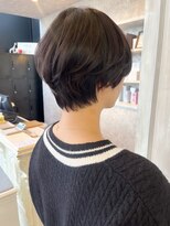 キャアリー(Caary)&nbsp;福山人気20代30代大人くびれショート骨格補正ふんわりパーマ小顔