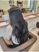 オリーブグレージュ