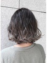 ウィルゴ(VIRGO) 外国人風ハイライトでつくる切りっぱなしボブ☆アッシュグレー
