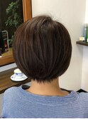 ショートボブ
