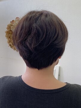 ヘアカラーカフェ 三吉店(HAIR COLOR CAFE) 明るめのグレイカラー