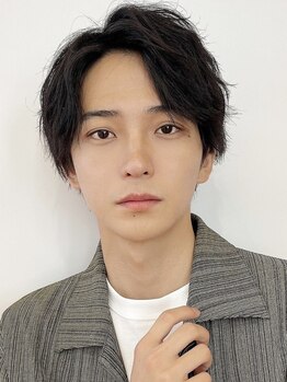 フイ メンズヘア ヨヨギ(Hui men's hair yoyogi)の写真/ヘアだけでなく、眉毛、髭まですべてお任せ！プロの技術で身だしなみを整え好印象な仕上がりに♪