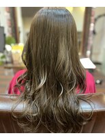 チリン(Chillin’___)&nbsp;大人上品×ロングスタイル