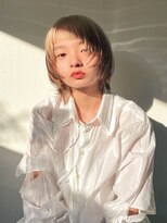 トゥコ(tuco)&nbsp;ボブ　ブロンド　ミルクティーベージュ　ブリーチデザインカラー