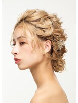 ヴィサージュプラス(VISAGE plus)&nbsp;成人式のセット&アップ