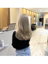 アヴァンス ジェイアール和歌山店(AVANCE.)&nbsp;ハイトーン×外国人風カラー×ミルクティーベージュ×ブランド