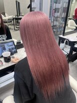 ヘアサロン ドット トウキョウ カラー 町田店(hair salon dot. tokyo color)&nbsp;ホワイトブロンド/外ハネボブ/ブルーブラック/ワイドバング/町田