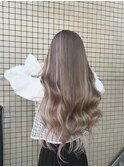 ハイライトカラーミルクティーベージュレイヤーカット