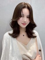 オニキス(ONYX)&nbsp;C108ダブルカラー透明感ミディアム韓国風レイヤーカットくびれ