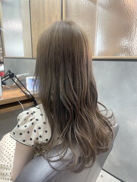 カイノ なんばエキカン店(KAINO) 透明感たっぷりのラテベージュカラー♪