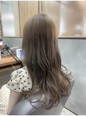 透明感たっぷりのラテベージュカラー♪