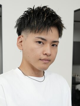 ログ(LOG) メンズショート フェードカット