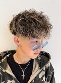 メッシュスペインカールハイライトスパイラルパーマフェード