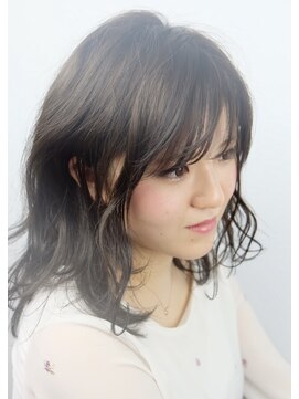 ハウオリ ガーデン(hau'oli garden) ＊ふんわりラフなセミディ＊【ｈａｕ’ｏｌｉ】