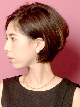 アンダートゥリー(_TREE) 大人のショート「シンプル×グラマラス」【表参道】