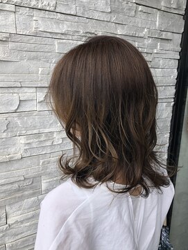 アールトゥーヘアー(art To Hair) マッシュレヤー