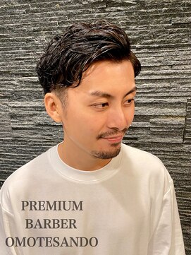 プレミアムバーバー 表参道店(PREMIUM BARBER produce by HIRO GINZA) スパイラルパーマ×ツーブロック×刈り上げ