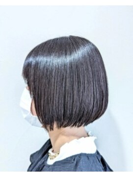 デイシーアンドコー(Deicy&Co) ストレートボブ