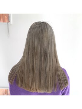 カットギャラリー サエラ(cut gallery ca et la) ハイトーングレージュ