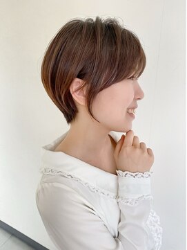 イオエ(ioe) イメチェン/外ハネボブ/ワイドバング/ブルーブラック/美髪