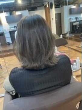 ライズ バイ レボ(RISE by REVO) 大人可愛い/ショコラアッシュ/ヘルシースタイル/ふんわりカール