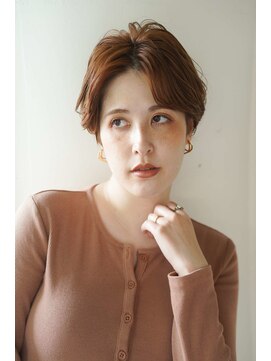 シェル 立川(shell) くびレイヤーエモージュグレージュカラーくびれショート【立川】