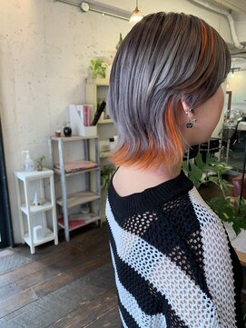 オーパスアミカ(OPUS AMICA) ショートウルフ×シルバー