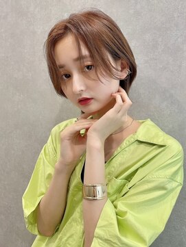 ケーツー エム 京都ラクエ(k-two emu) ハンサムショートカット*透け感ベージュカラー*20代30代40代