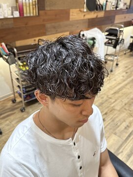 インフィニティー infinity HAIR SPACE BLOOM 波巻きパーマ/メンズマッシュ
