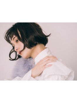 【LuuStellaの"似合う"には根拠がある!!】似合わせの資格取得者がカウンセリング