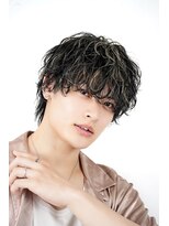 オーシャントーキョー 心斎橋(OCEAN TOKYO WEST)&nbsp;波巻きパーマツイスパハイライトセンターパートウルフ